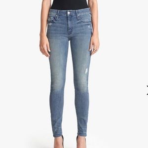 MOTHER The Looker Crop in Graffiti Girl